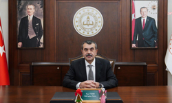 Milli Eğitim Bakanı Yusuf Tekin'den '23 Nisan Ulusal Egemenlik ve Çocuk Bayramı' mesajı