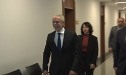 Milli Savunma Komisyonu Başkanı Hulusi Akar'dan Güney Kıbrıs'a silahlanma tepkisi: 'Risk alıyorlar'