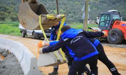 Muğla Büyükşehir Belediyesi'nden Milas'ta çöken köprüye hızlı müdahale