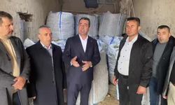 Niğde'li çiftçi: 'Patatesi hayvanıma yediriyorum, maalesef hayvanımı da borcu ödemek için satıyorum'