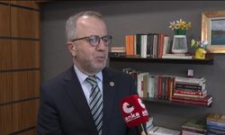 Okan Konuralp'ten sosyal medyanın 15 yaş altına yasaklanmasını da içeren kanun teklifine tepki: 'Dijital fişlemedir'