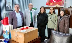 Ortahisar Belediyesi'nin kampanyası ile üç okula bine yakın kitap bağışlandı