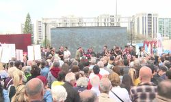 'Oya Tekin'e Özgürlük' mitingi... Ali Mahir Başarır: 'Bu halk da sizi sandıkta cezalandıracak, affetmeyecek'