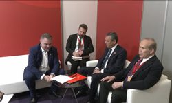 Özgür Özel, Barcelona'da Andreas Babler ile görüştü