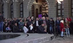 Sanat, barış ve hafızanın buluşmasıyla Amed Uluslararası Tiyatro Festivali başladı