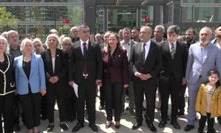 Sezgin Tanrıkulu: Yusuf Tekin istifa etmelidir. Demokratik ülkelerde böyle bir şiddet olayıyla karşı karşıya kalan milli eğitim bakanları görevde kalmazlar