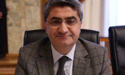 Süreçle ilgili 'yasal düzenleme' beklentileri: Yeni Yol Grup Başkanı Ekmen: Meclis kapanmadan yasanın çıkması için en geç önümüzdeki hafta partiler arası görüşmeler başlamalı