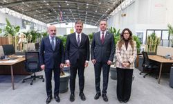 TBB Başkanı Sağkan'dan İzmir Büyükşehir Belediye Başkanı Cemil Tugay'ı ziyaret... Sağkan: Meslek Fabrikası'nın vakıf adına tescili, Anayasal güvence altında olan mülkiyet hakkının ihlalidir