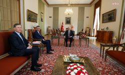 TBMM Başkanı Numan Kurtulmuş, CHP Genel Başkanı Özgür Özel'i kabul etti