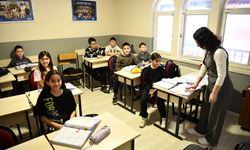 Tepebaşı Belediyesi Bahriye Üçok Eğitim ve Gelişim Merkezi'nde 3 bin 100 öğrenciye destek verildi