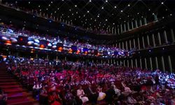 TRT 48. Uluslararası 23 Nisan Çocuk Şenliği Gala Programı... Cumhurbaşkanı Erdoğan: 'Okul saldırılarında hayatını kaybeden öğrencilerimizi ve Ayla öğretmenimizi rahmetle yâd ediyorum'