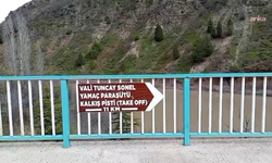 Tunceli Barosu, Tuncay Sonel isminin kaldırılması için valilik ve belediyeye başvurdu, Sonel'in adının yer aldığı tabelaları ise bazı kişiler kaldırdı