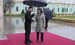 Ukrayna Cumhurbaşkanı Zelensky: 'Moldova Cumhurbaşkanı Sandu ile AB süreci ve bölgesel güvenlik meseleleri ele alındı'