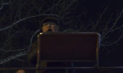 Ümit Erkol'un tutuklanmasına Ankara İl Başkanlığı önünde protesto... Polis, Adalet Bakanlığı'na yürümek isteyenlere müdahale etti