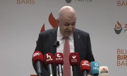 Ümit Özdağ: 'Eli kanlı terörist başını 'kurucu önder' ilan edenlere karşı Atatürk'te birleşmeye davet ediyoruz'