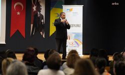 Üstün Dökmen, Beylikdüzü'nde küçük detayların bireylerin duygu dünyası üzerindeki etkilerine dikkati çekti