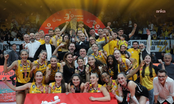 VakıfBank, Sultanlar Ligi'nde şampiyon oldu