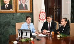 Vali Vasip Şahin, koltuğunu 23 Nisan'da öğrenciye devretti