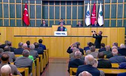 Yeni Yol Grup Toplantısı... Ahmet Davutoğlu'ndan Cumhurbaşkanı Erdoğan'a KHK'lı ailelere ilişkin çağrı: 'Toplumsal barış iklimi yakalayalım, siz yaparsanız bu işler yürüyor'