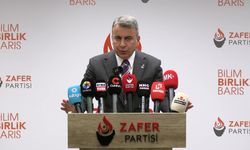 Zafer Partisi Sözcüsü Karamahmutoğlu: 'Cumhuriyet'in kuruluş felsefesini geleceğe taşıma iddiasında olan siyasi partiler ortak bir Cumhurbaşkanı adayı etrafında ittifak yapabilmeli'