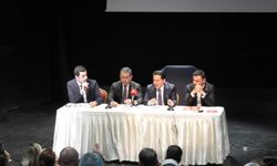 Ahmet Özer: 'Belediyeleri güçlendirmek demokrasiyi güçlendirmektir'