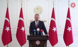 Ankara Valisi Yakup Canbolat göreve başladı: Ankara'yı daha güçlü bir şehir haline getirmek için tüm paydaşlarımızla birlikte kararlılıkla çalışacağız