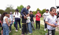 Buca Gölet'te Anneler Günü coşkusu