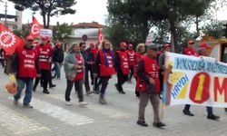 Burhaniye de 1 Mayıs törenlerle kutlandı