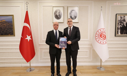 Çalışma Bakanı Işıkhan, Öz Büro İş Sendikası Genel Başkanı Gülbaba'yı kabul etti