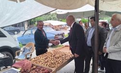 CHP 81 ilde sahada... Kadirlili yurttaştan CHP heyetine: 'Bir an önce erken seçim olsun istiyorum'