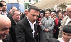CHP 81 ilde sahada... Özgür Çelik: 'Hiç kimse umutsuzluğa kapılmasın... Bu topraklarda adaleti, demokrasiyi yeniden egemen kılacağız'