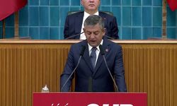 CHP Grup Toplantısı... Özgür Özel: 'Cumhuriyet Halk Partisi uluslararası yapıda Trump'ın düzenine teslim olmayacak'