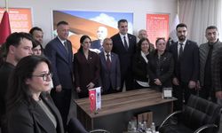 CHP'li Özcan: '8 kez varlıkla barışacağınıza bir kez yoksullukla savaşsaydınız'