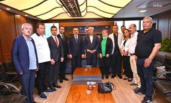 Erbil Valisi Hoşnav'dan CHP Diyarbakır İl Başkanlığı'na ziyaret