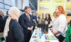 Eskişehir, Dorlion zeytinyağı ve Küllüoba ekmeği ile Gurme İzmir Olivtech Fuarı'nda ilgi gördü