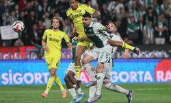 Fenerbahçe, Konyaspor'u deplasmanda 3-0 mağlup etti
