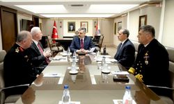 İçişleri Bakanı Mustafa Çiftçi, 1 Mayıs önlemleri için İstanbul Emniyet Müdürlüğü'nü ziyaret etti