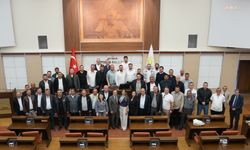 İnşaat malzemecilerinden Tepebaşı Belediye Başkanı Ataç'a yer tahsisi ziyareti