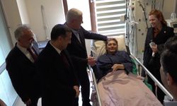 İYİ Partili Selcan Taşçı, Edirne Belediyesi ziyareti sırasında ayağının kırılması üzerine hastaneye kaldırıldı
