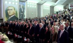 İzmir Karabağlar'da Osman Aksüner Kentsel Dönüşüm Projesi CHP Genel Başkanı Özel'in katılımıyla tanıtıldı