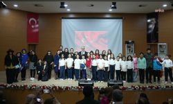 Keçiören Belediyesi Konservatuvarı Müzikal Çocuk Tiyatrosu, iki eseri ilk kez sahneye taşıdı