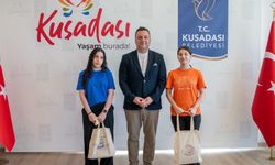 Kuşadası Belediye Başkan Vekili Demirtaş, başarılı öğrencileri konuk etti