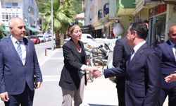Muğla Büyükşehir Belediye Başkanı Aras, Fethiye ve Marmaris'te sektör temsilcileriyle buluştu
