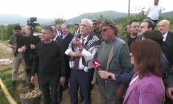 Müsavat Dervişoğlu, Ödemiş'te patates üreticileriyle buluştu