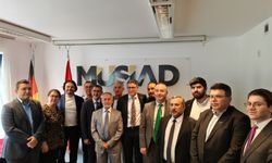 MÜSİAD Nürnberg-Kuzey Bavyera Şubesi'nde Tahir Aksu başkanlığa seçildi