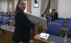 TBMM Plan ve Bütçe Komisyonu... Merkez Bankası Başkanı Karahan: Altın fiyatlarının daha dengeli bir patikaya oturmasıyla talebin sona erdiğini görüyoruz