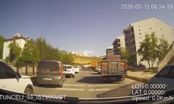 Tunceli'de ambulans için trafikte oluşturulan 'fermuar sitemi' kameraya yansıdı