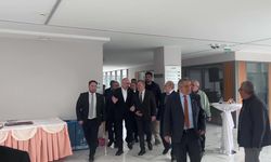 Uğur Poyraz: Benim ikinci bahar yaşaması gereken emeklim, evde kombiyi kısmakla uğraşıyor