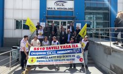 Van'da BES'ten SGK önünde eylem: Emeklilik tasfiye edilmek istenmektedir