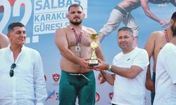 22. Salbaş Karakucak Güreşleri'nde başpehlivan Mehmet Çelebi oldu